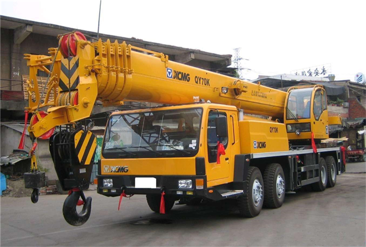 临漳县吊车出租选择重点